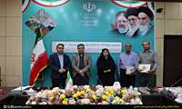 به مناسبت روز شوراها در آئینی از شوراهای اسلامی روستای های بخش مرکزی شهرستان دشتی تجلیل به عمل آمد