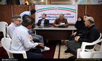 با حضور مدیران شهرستان دشتی میز خدمت در مصلی شهر خورموج برگزار شد 